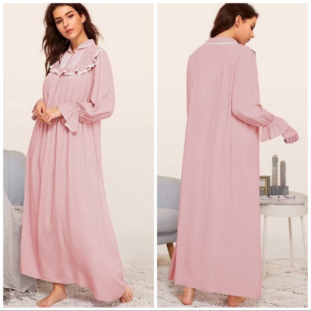 New Pink Vintage Lace Nightgown​